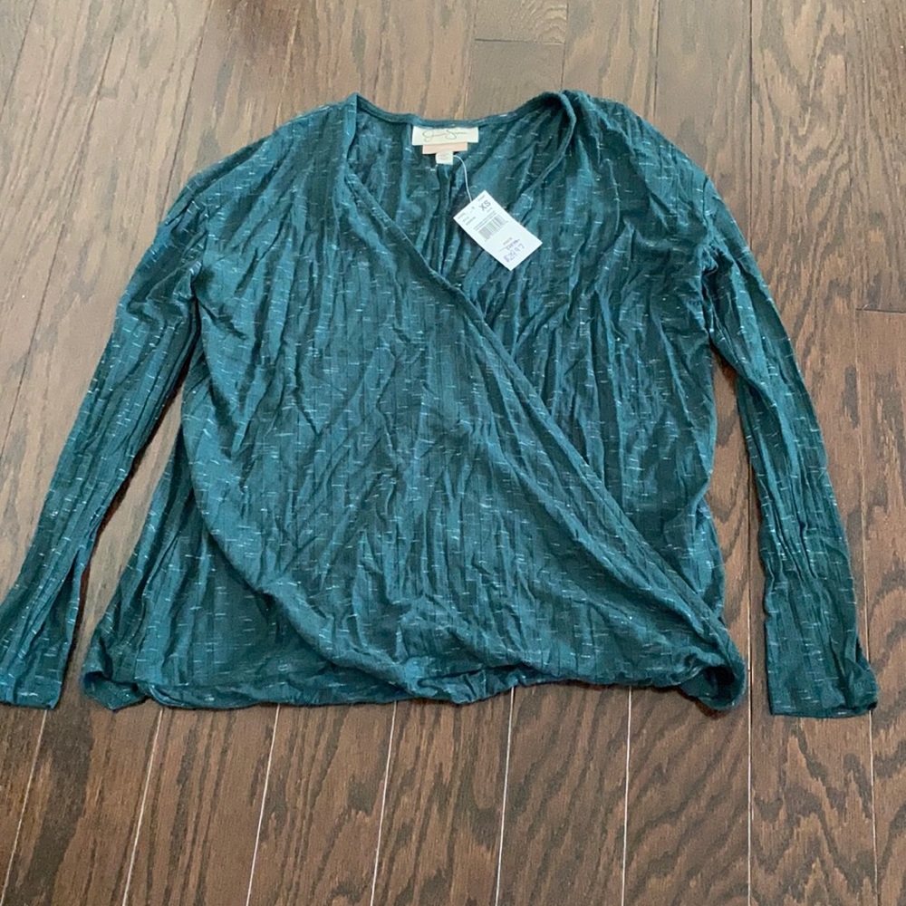 Jessica Simpson XS green surplice blouse